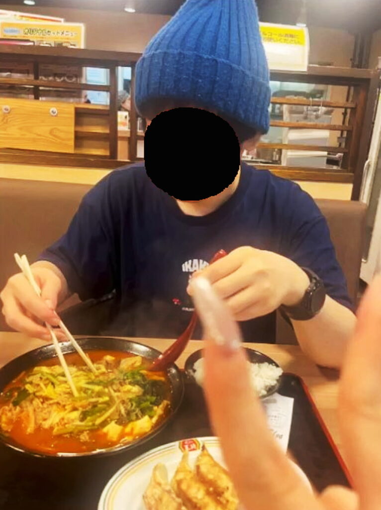 がおう 顔 Xより