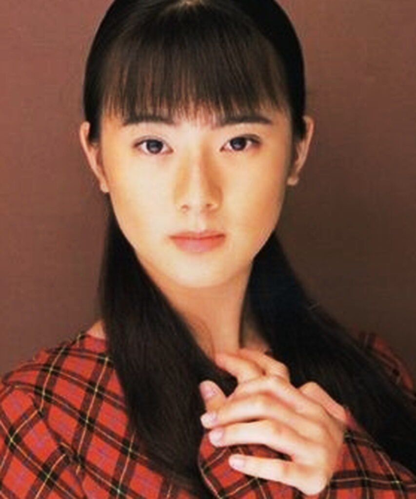 遠野なぎこ 若い頃 文春オンラインより