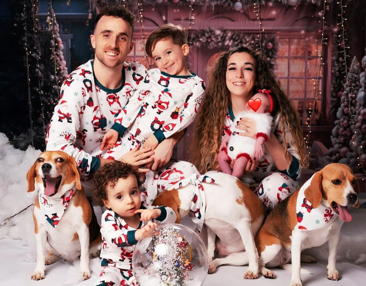ディオゴジョタ 妻 子供 犬 インスタグラムより